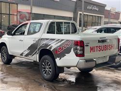 میتسوبیشی L200